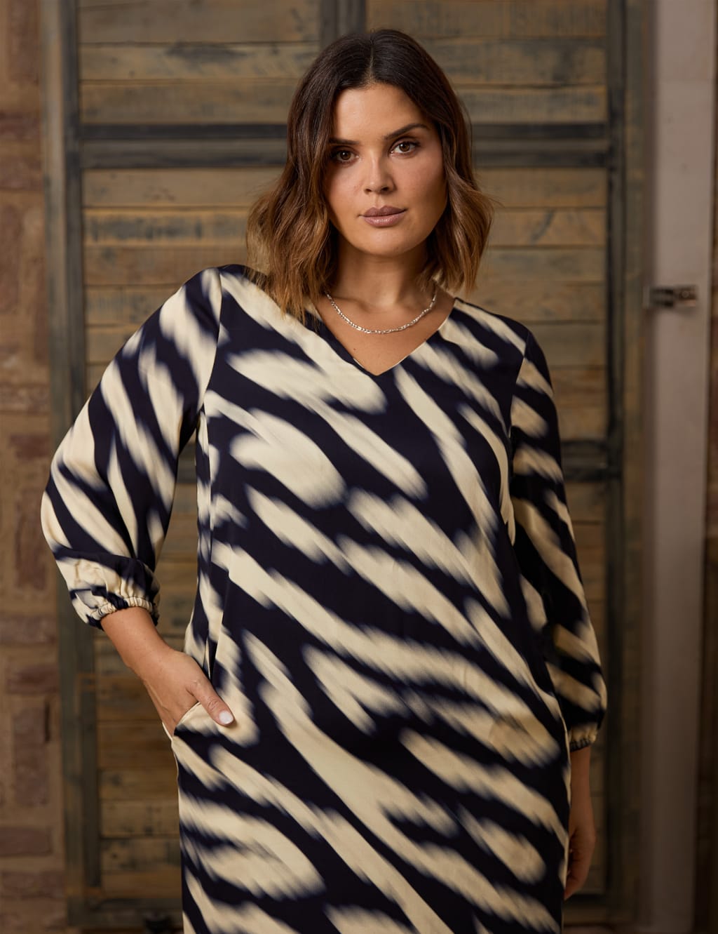 Animal Print V-Neck Knee Length Swing Dress 3 of 5