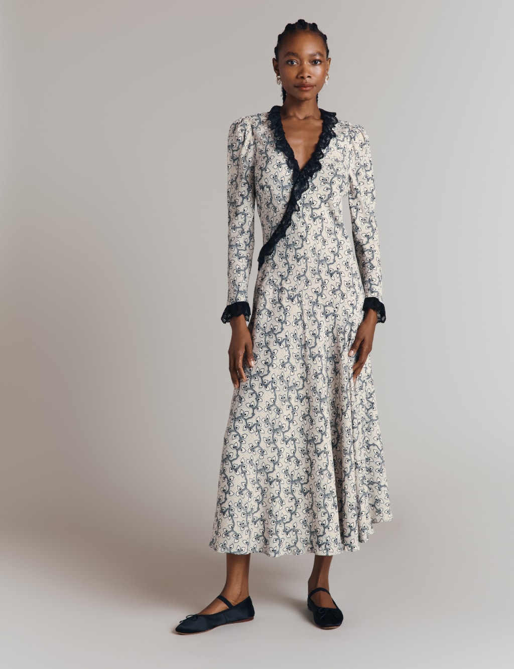 Crepe Floral V Neck Midi Wrap Dress Ghost M S