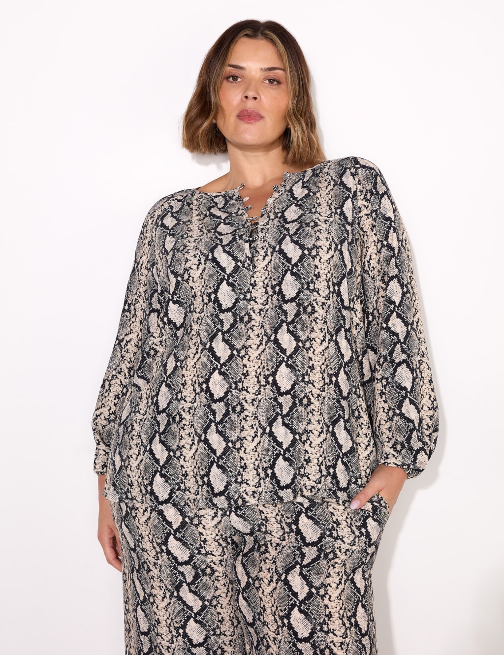 Animal Print Drawstring Wide Leg Trousers 3 of 4
