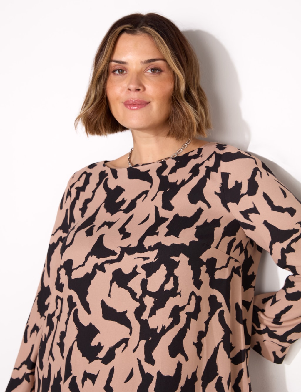 Printed Slash Neck Tunic 3 of 4