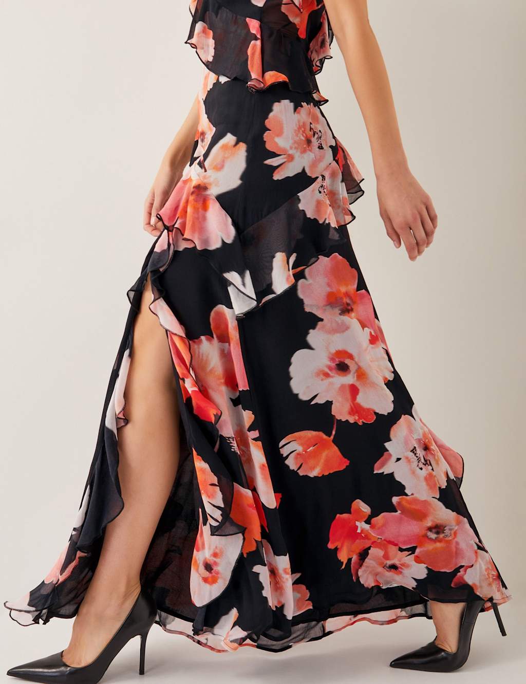 Chiffon Floral V-Neck Ruffle Maxi Skater Dress 3 of 4