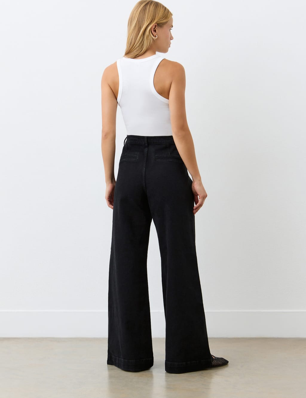 High Waisted Button Front Wide Leg Jeans 3 of 4