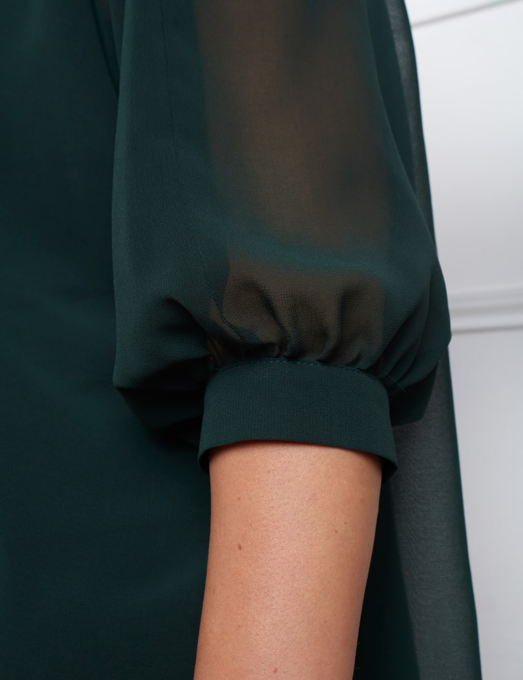 Sheer Scarf Pleated Top