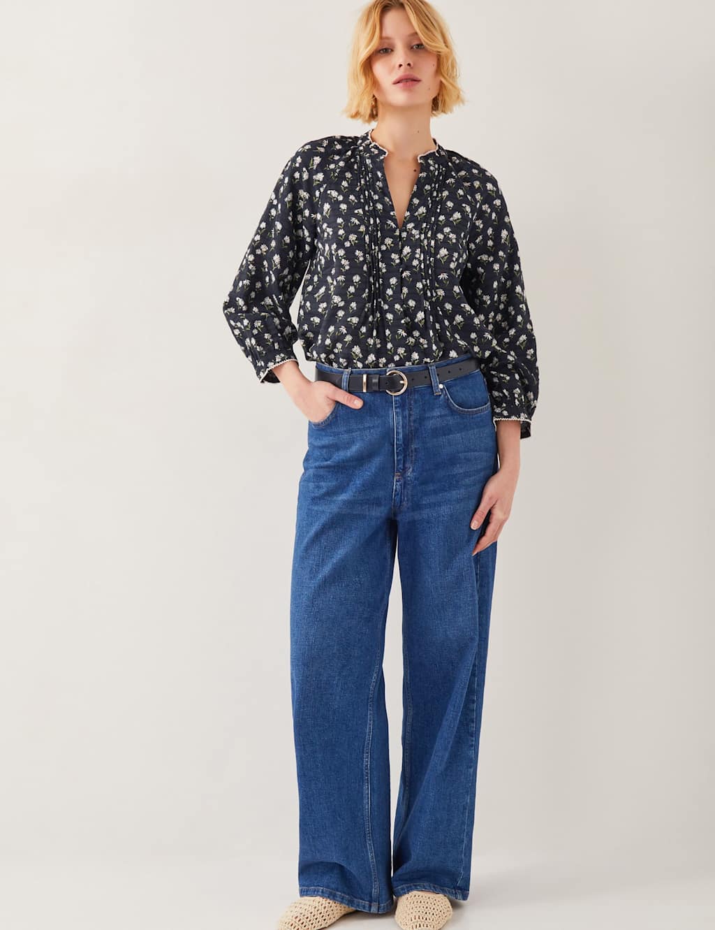 Floral V-Neck Pintuck Button Through Top 4 of 4