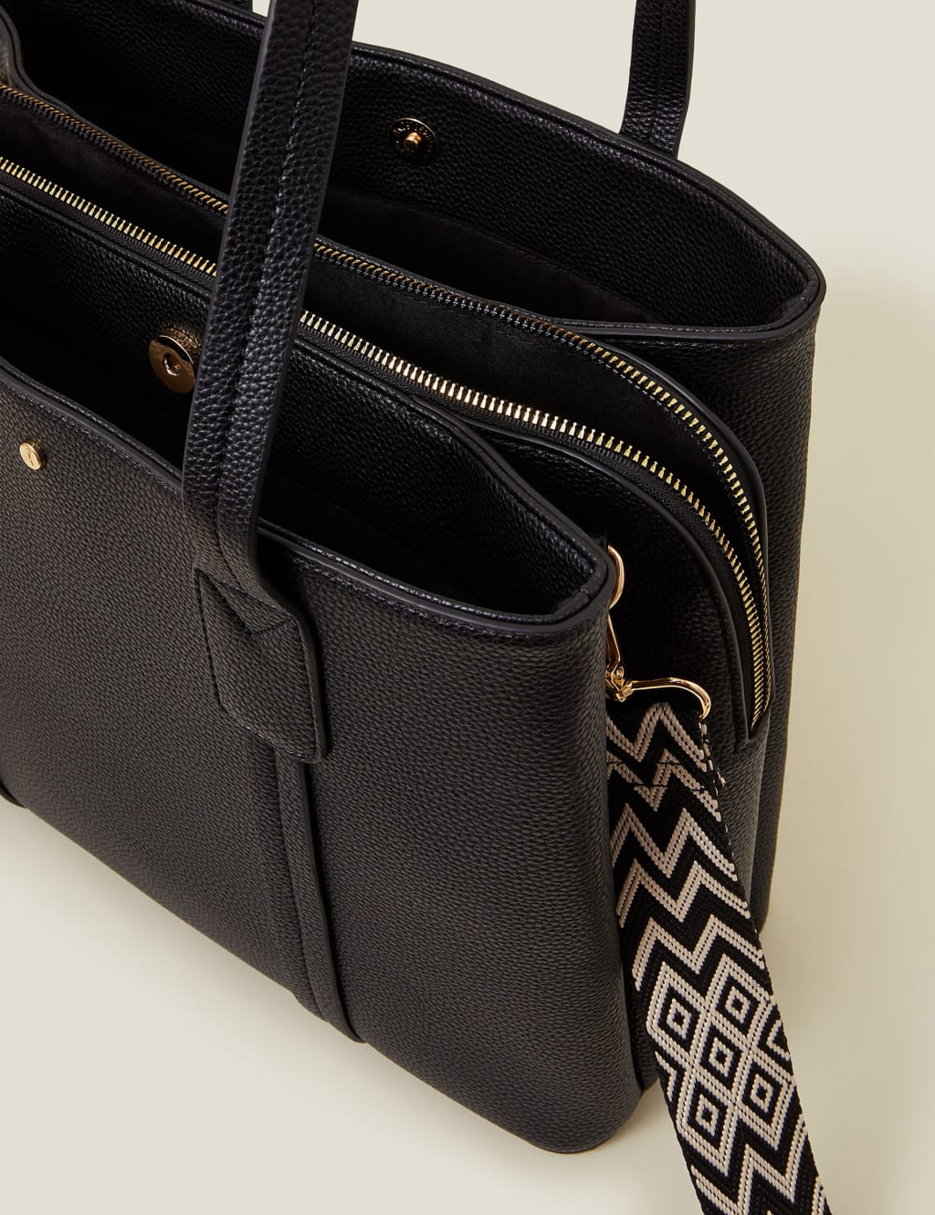 Tote Shoulder Bag 4 of 4