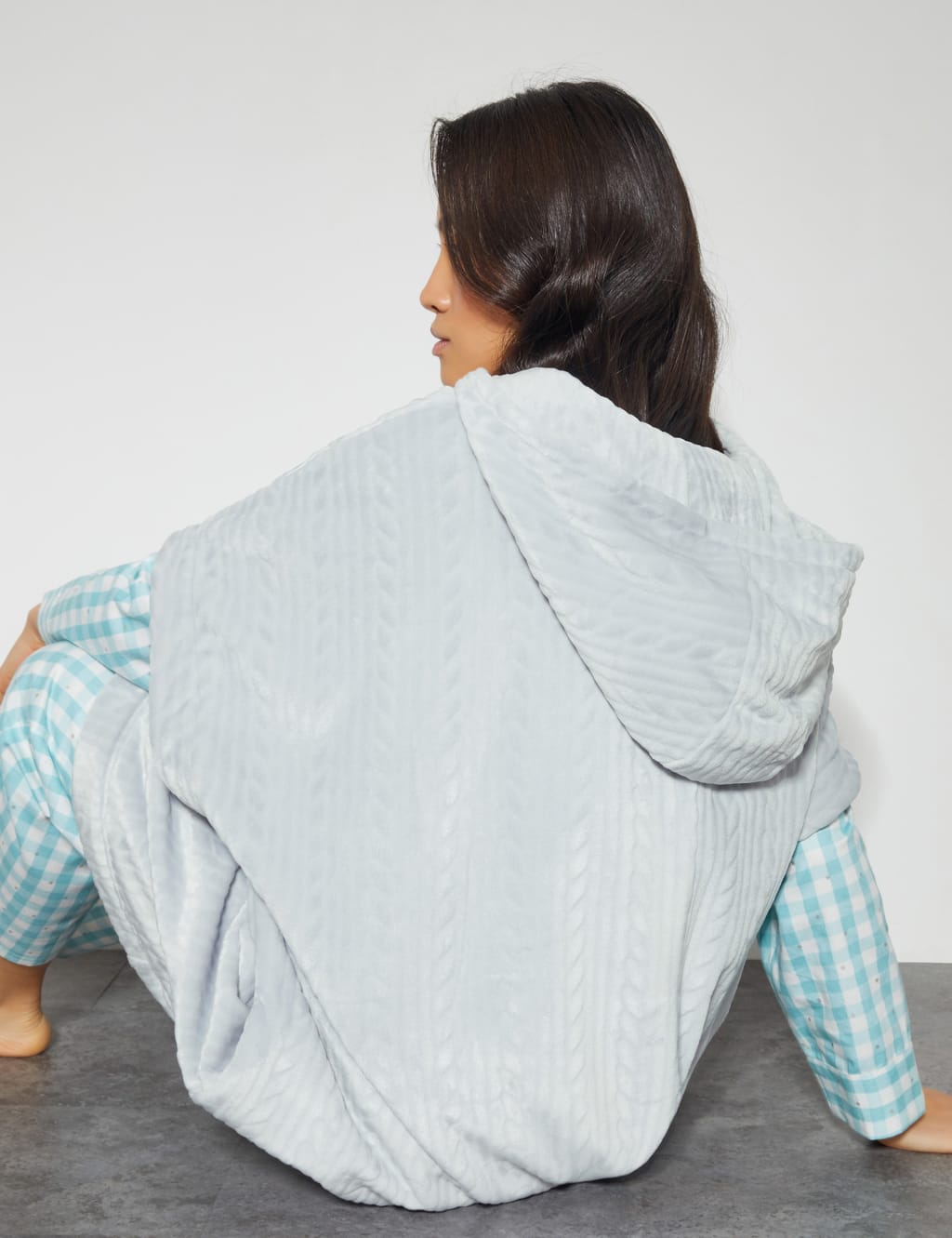 Textured Hooded Poncho 2 of 4