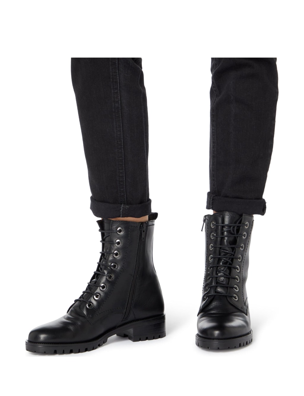 Dune hiker boots deals