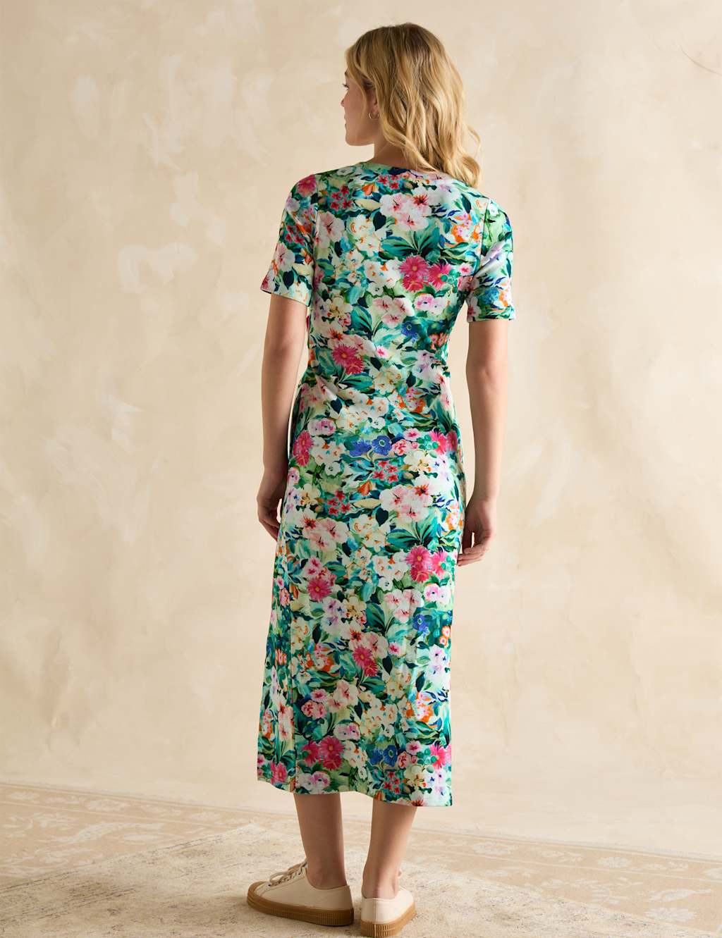 Jersey Floral Twist Front Midaxi T-Shirt Dress | Joules | M&S