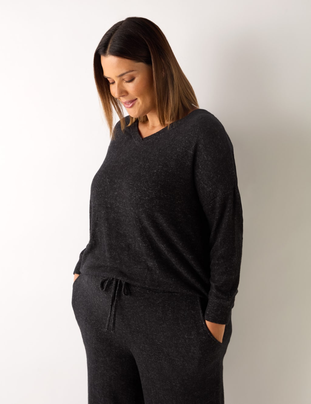 Jersey Soft Touch V-Neck Top 3 of 4
