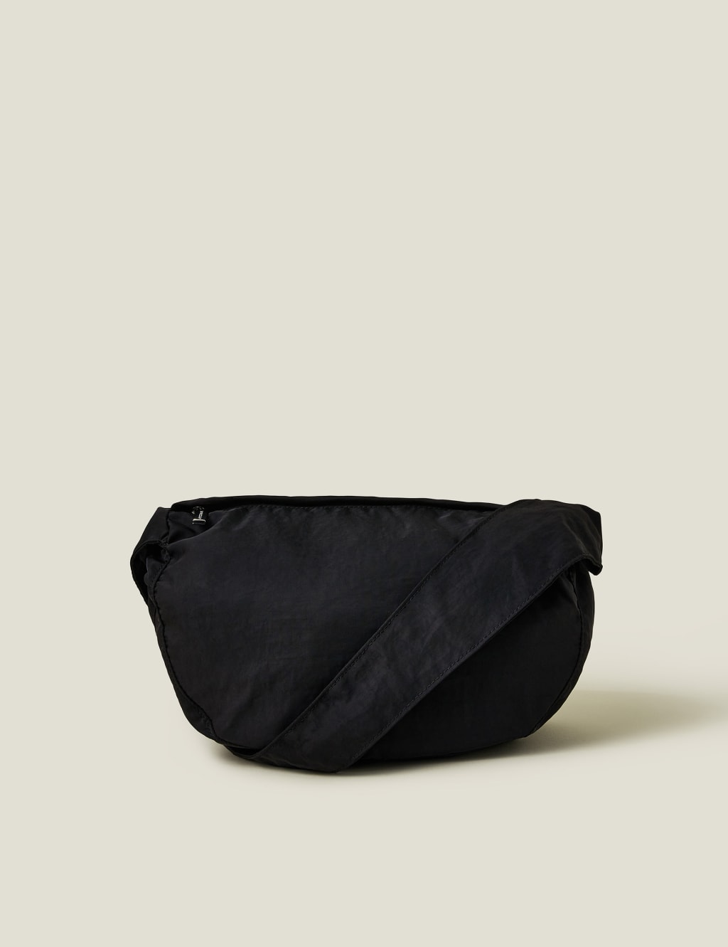 Ruched Sling Bag 2 of 4