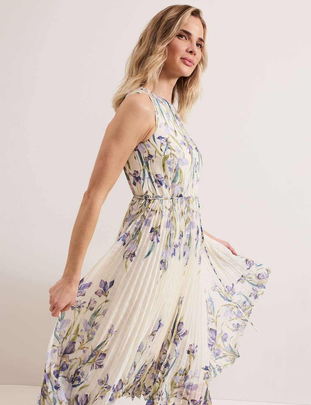 Floral Belted Pleated Midi Skater Dress 6 of 8
