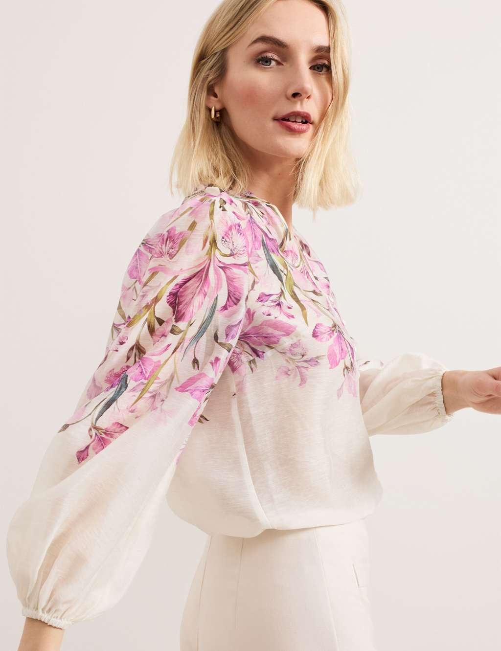 Lyocell Rich Floral Blouse 4 of 6