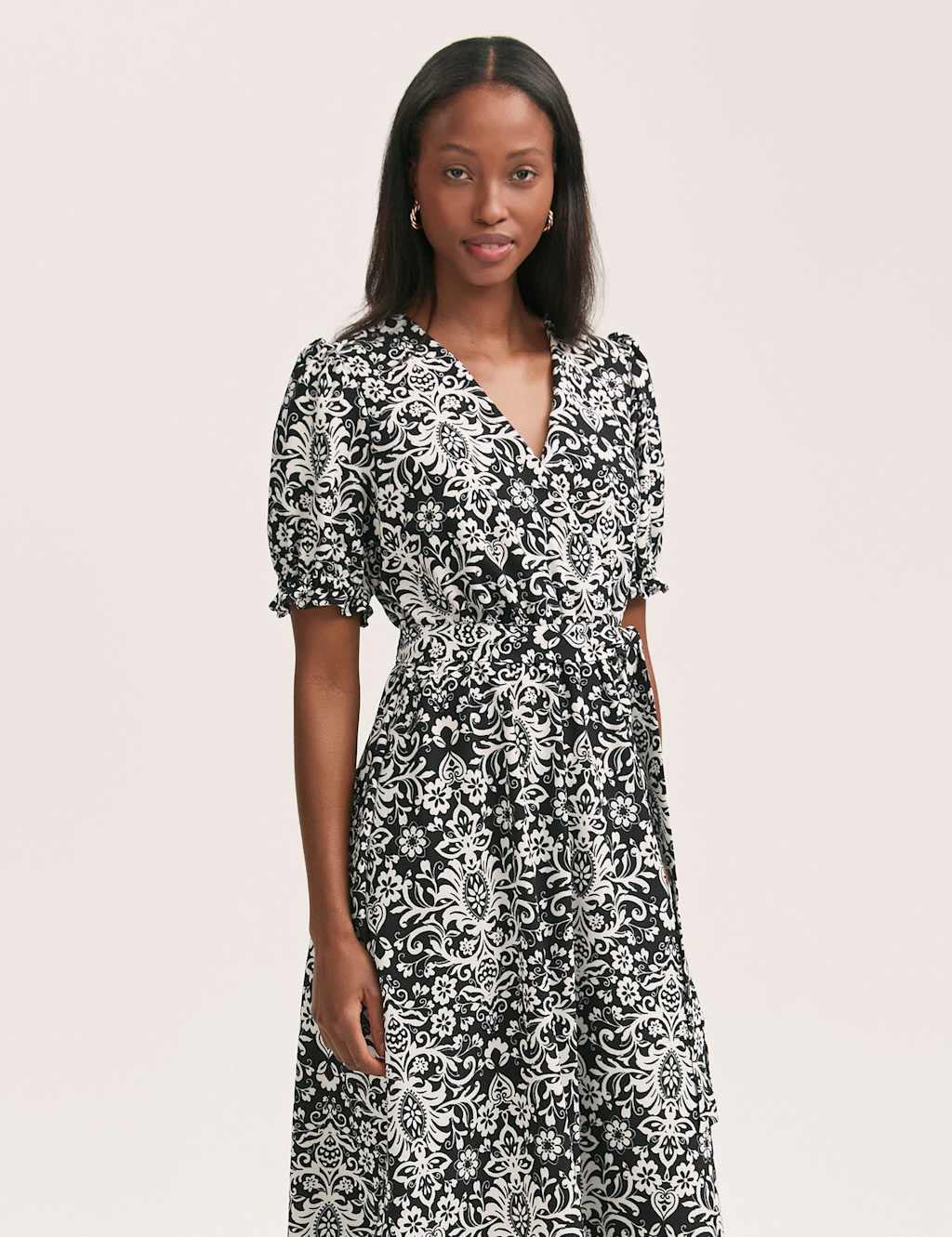 Crepe Printed V-Neck Belted Midi Tea Dress 3 of 4