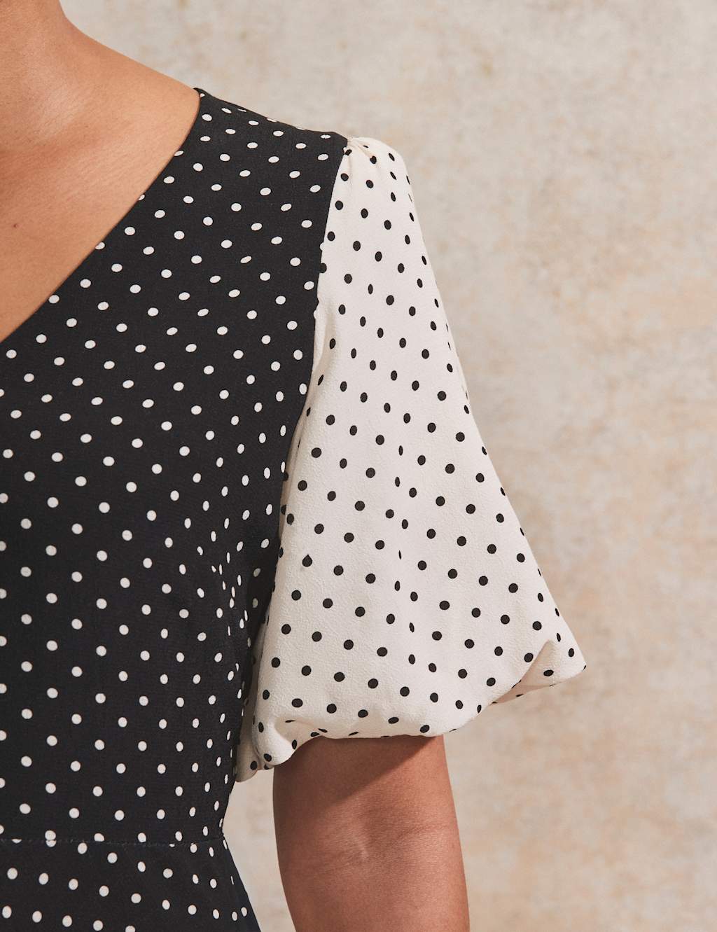 Spot Print V-Neck Midi Tea Dress 4 of 4