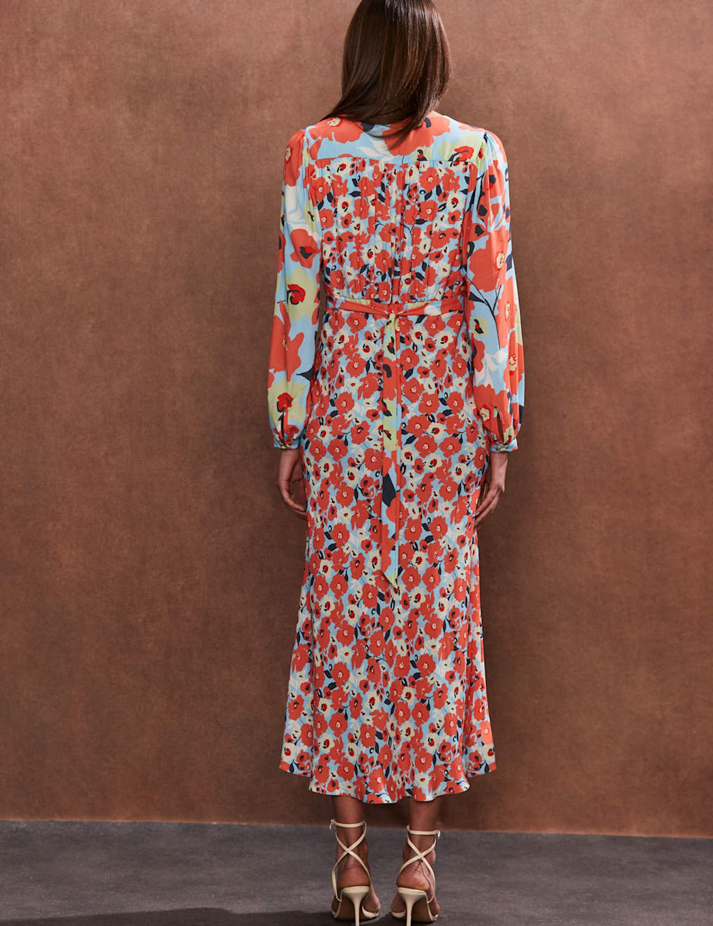 Floral V-Neck Tie Back Midaxi Tea Dress 3 of 4