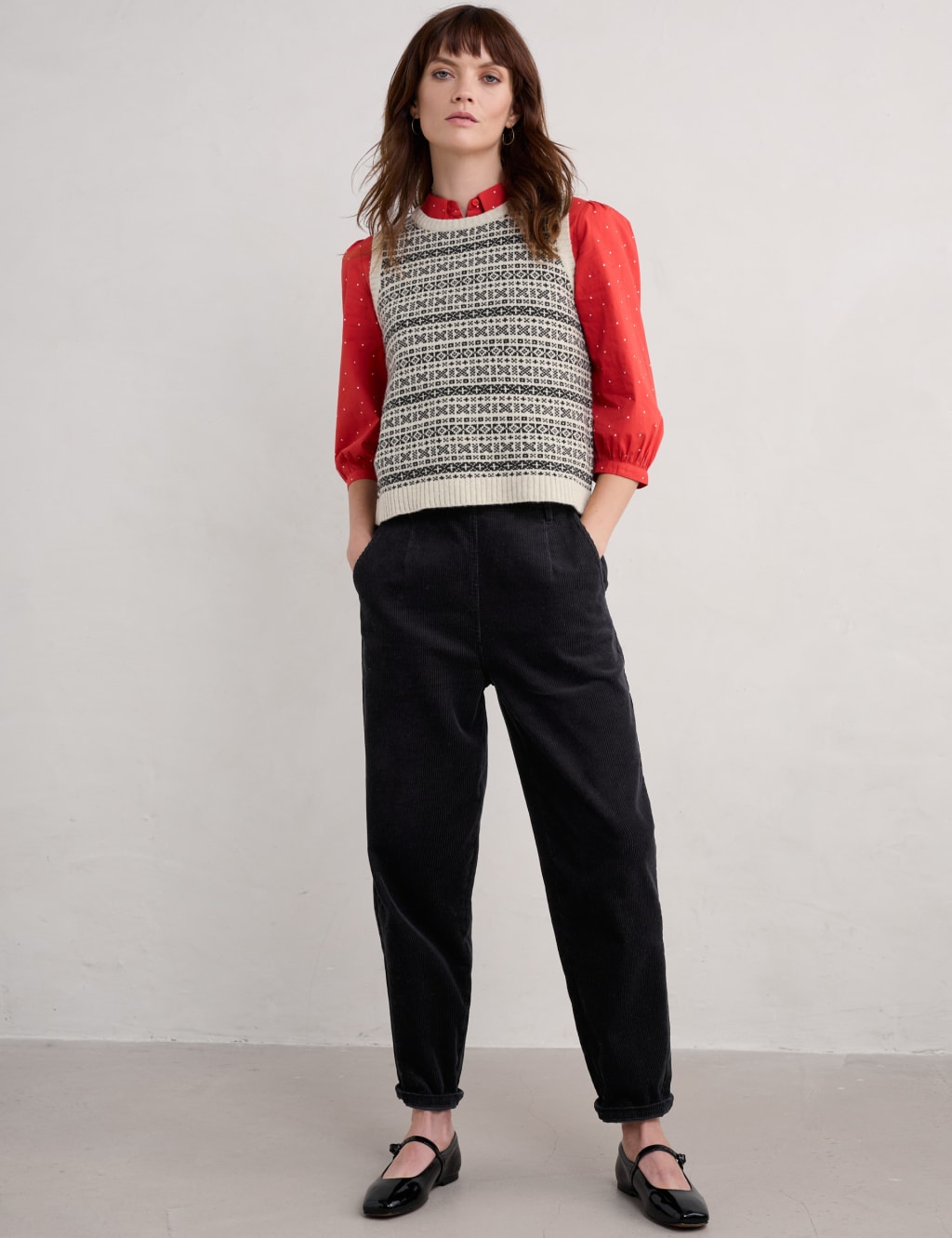 Cotton tapered ankle length pants on sale