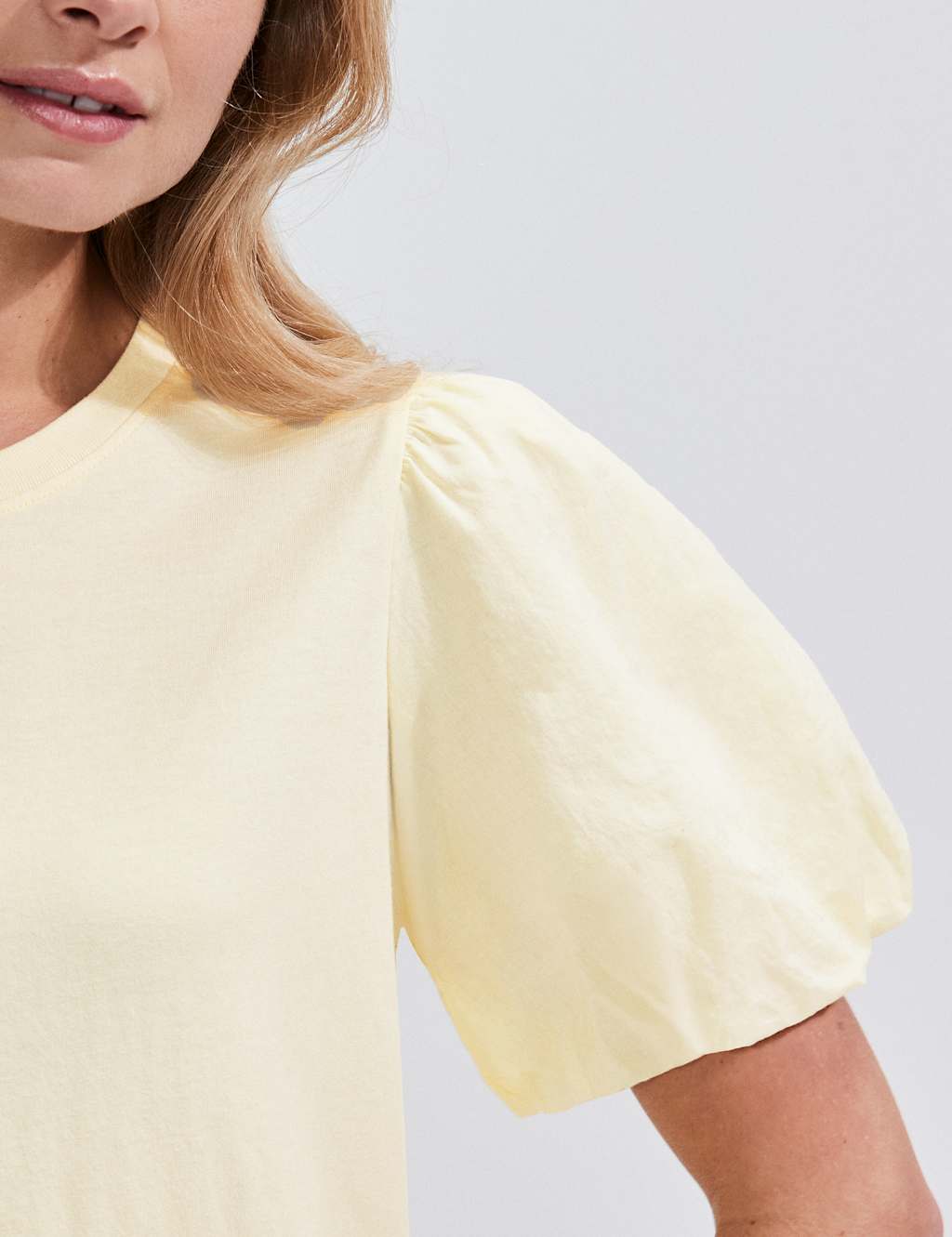 Pure Cotton Puff Sleeve T-Shirt 3 of 4