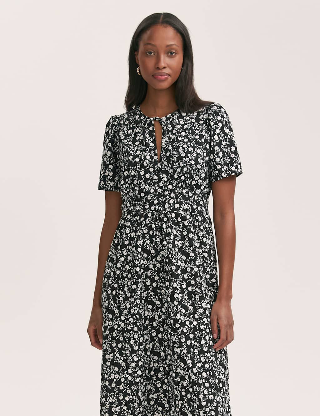 Crepe Floral Tie Neck Midi Tiered Tea Dress 3 of 4