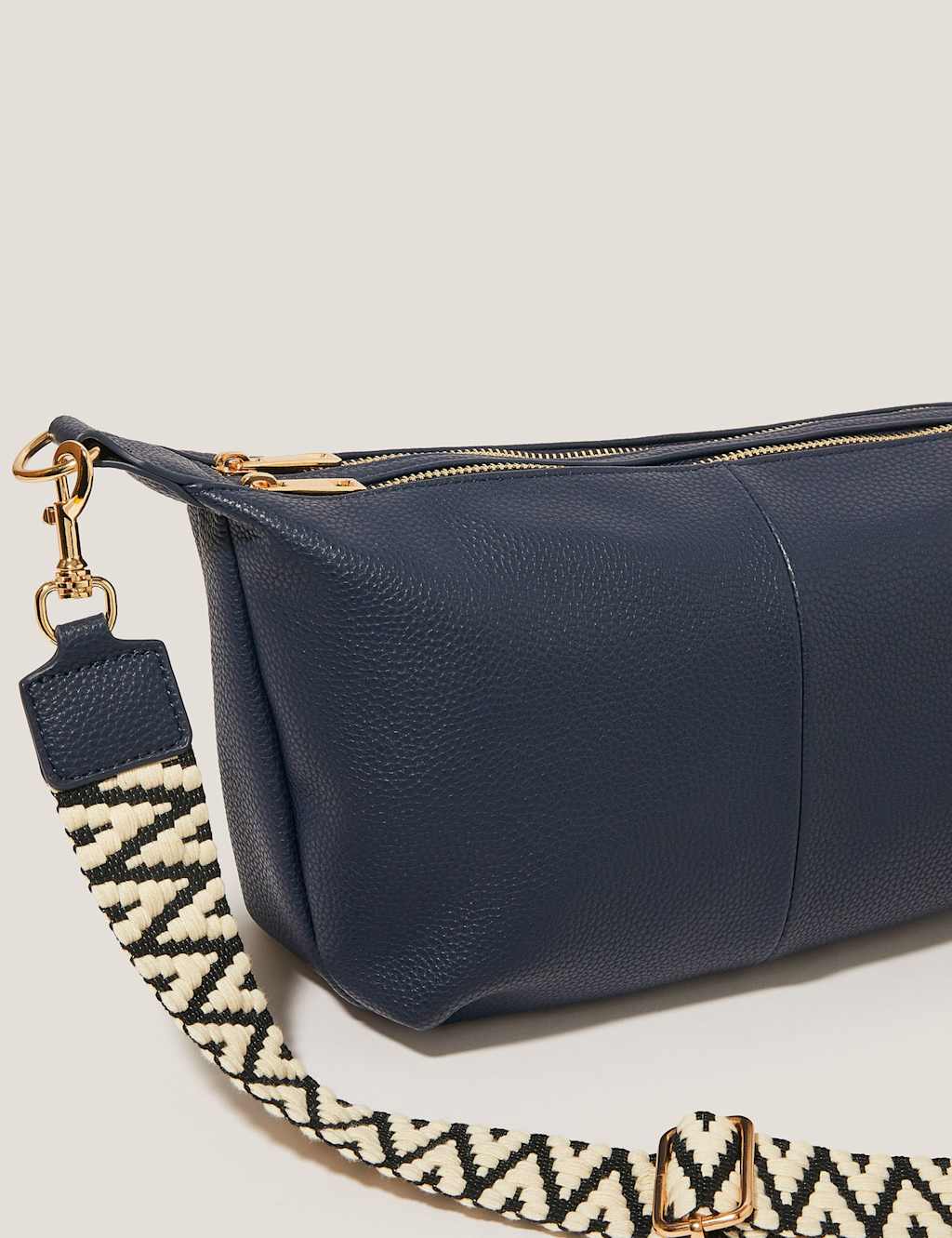 Double Zip Zig-Zag Strap Sling Cross Body Bag 4 of 4