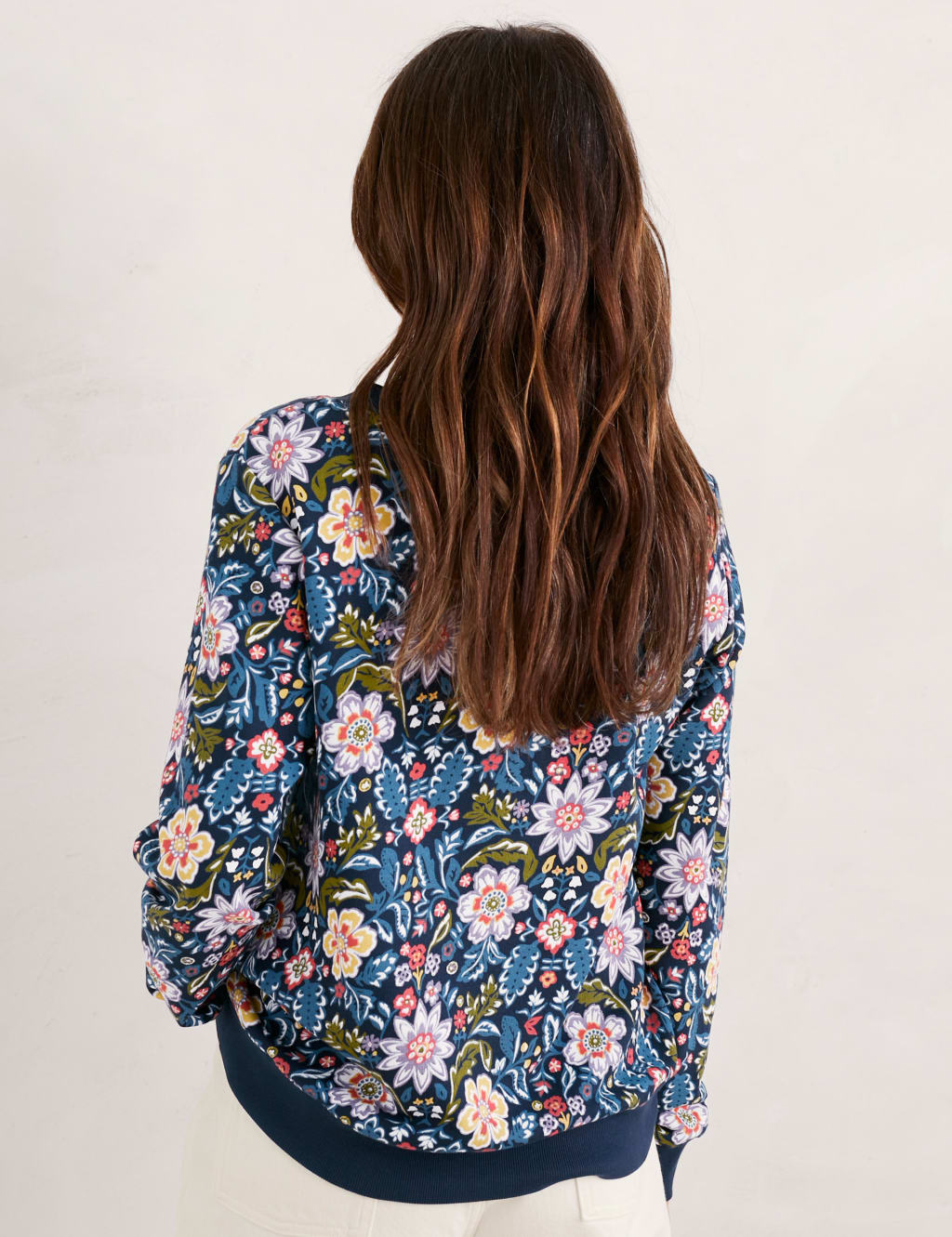 Floral crew neck sweatshirt deals