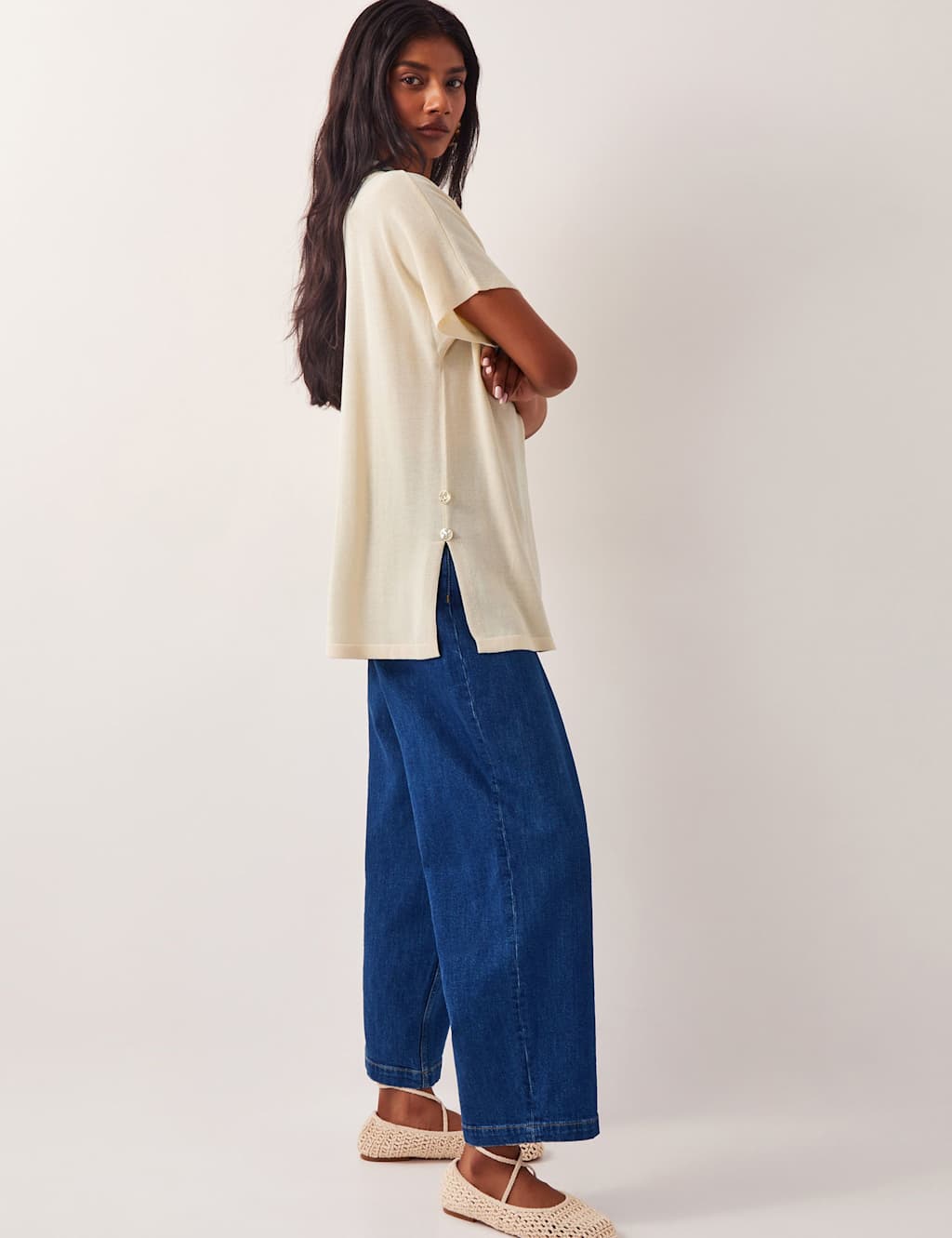 Knitted Collared V-Neck Top with Linen 3 of 5