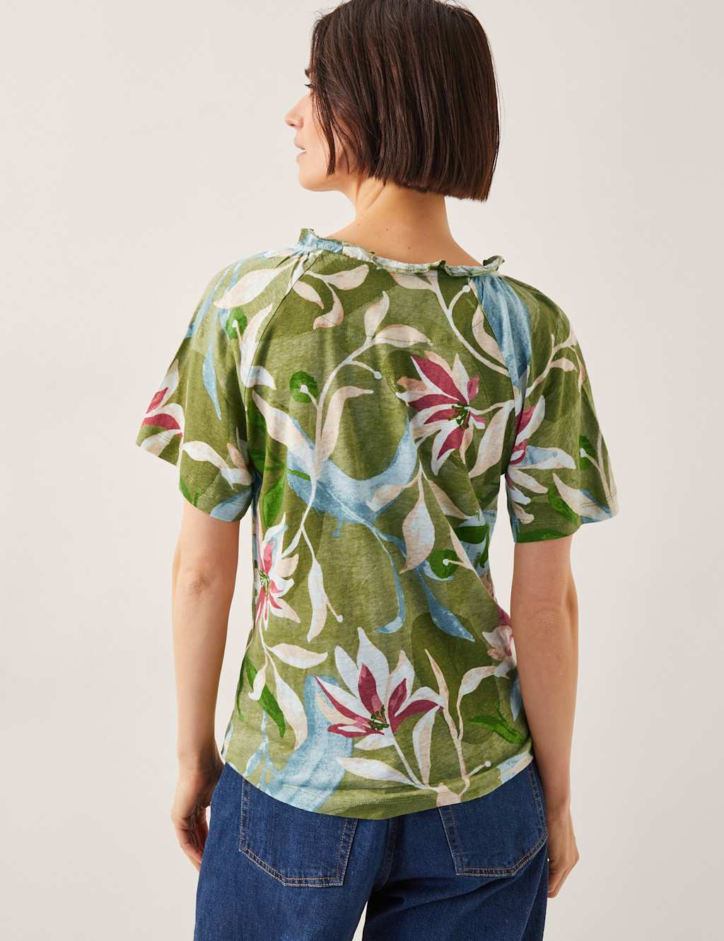 Linen Rich Floral V-Neck Top 2 of 4