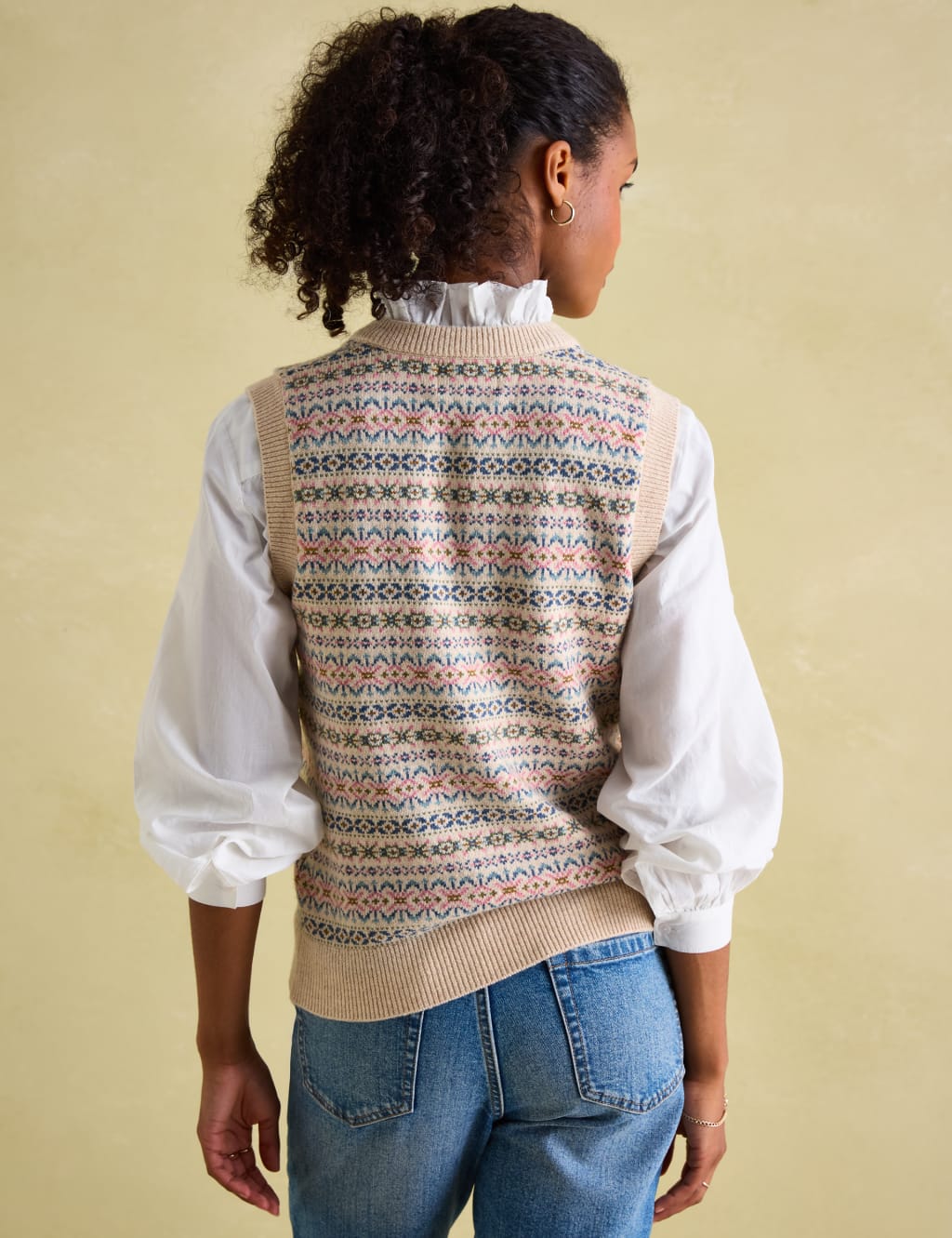 Textured V-Neck Knitted Vest with Wool 7 of 8