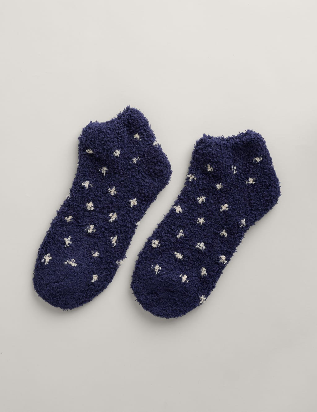 Trainer fluffy socks discount