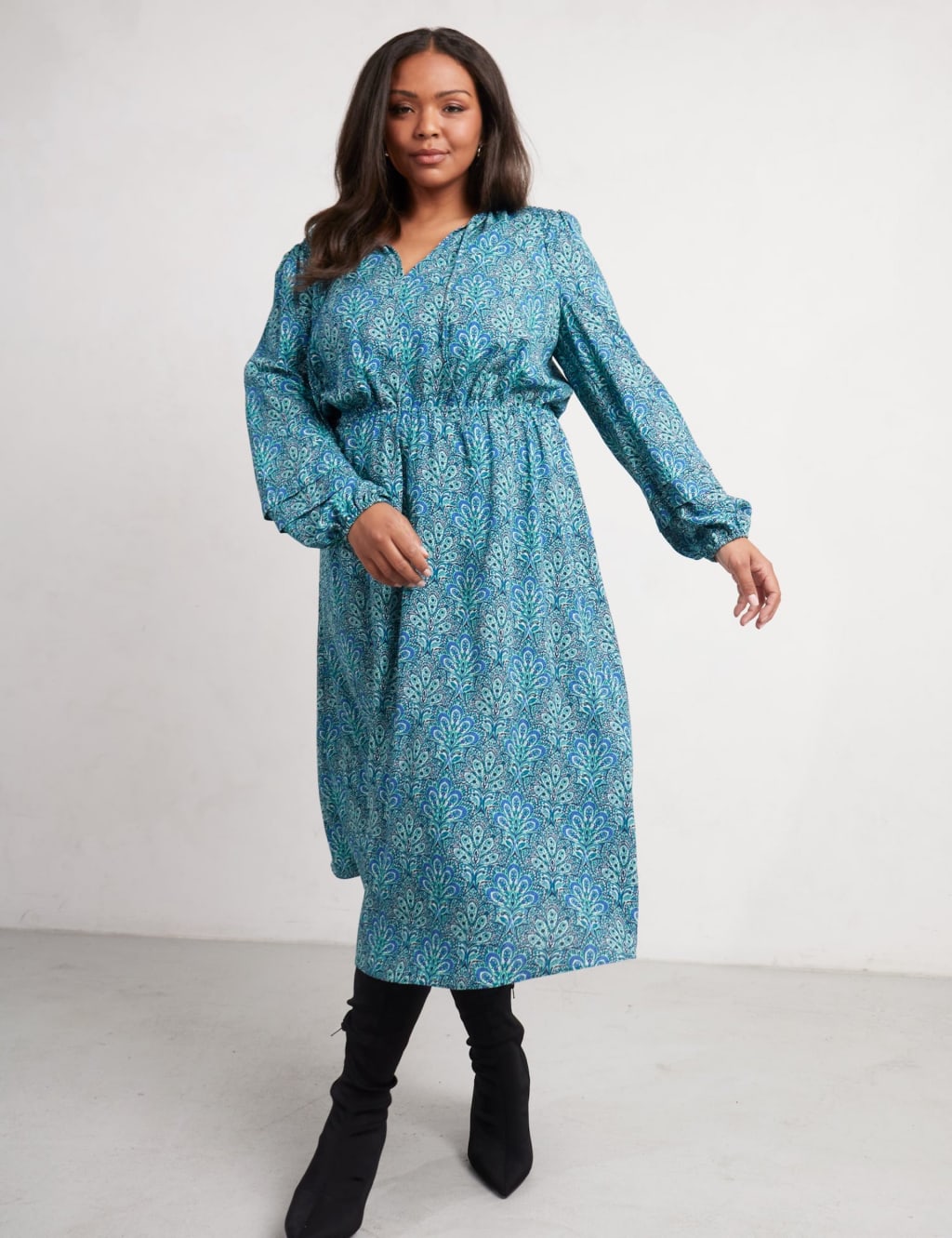 Paisley Shirred Detail Midi Waisted Dress