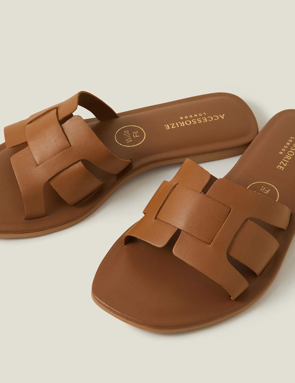 Wide Fit Geometric Cut Out Sliders 4 of 4