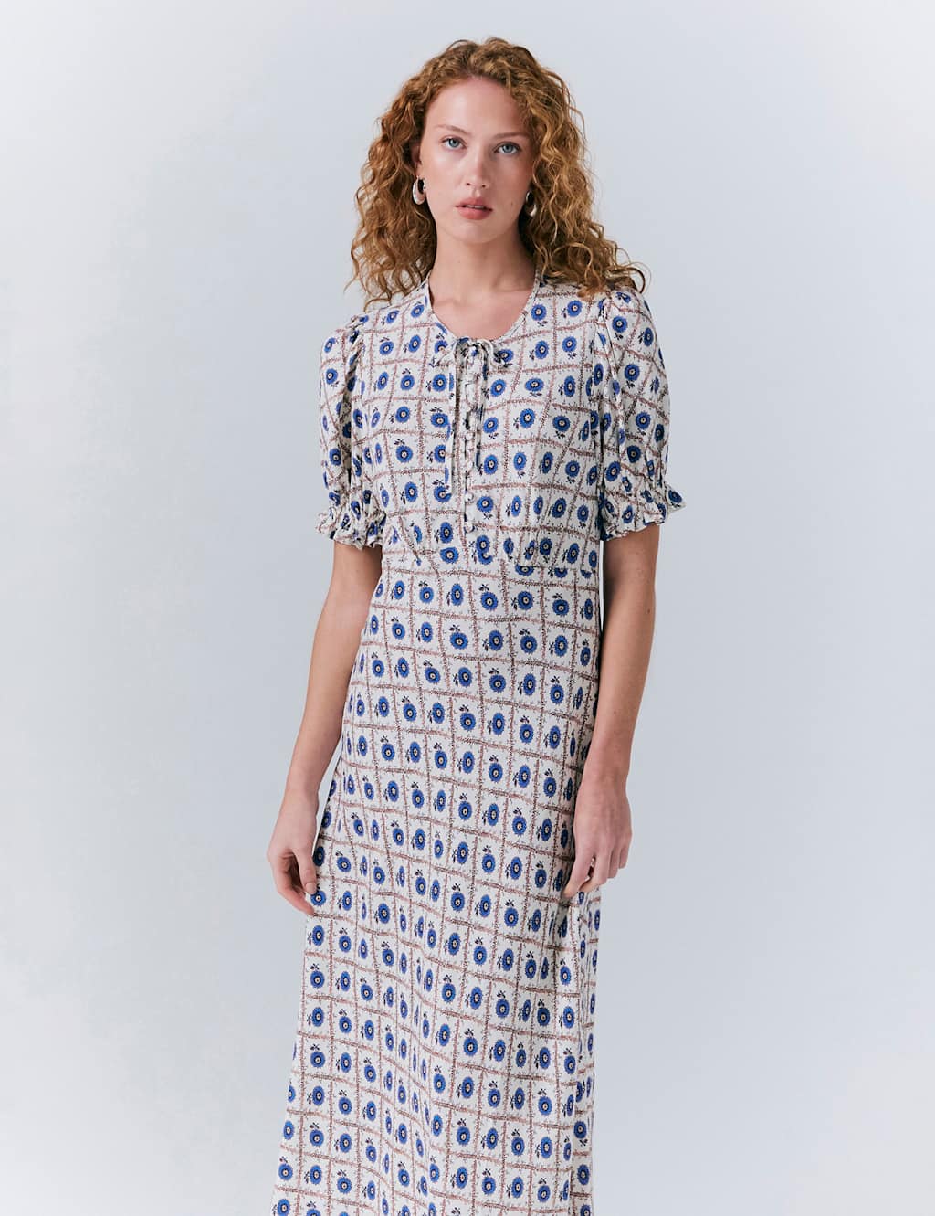 Crepe Floral Tie Neck Midi Smock Dress 3 of 5