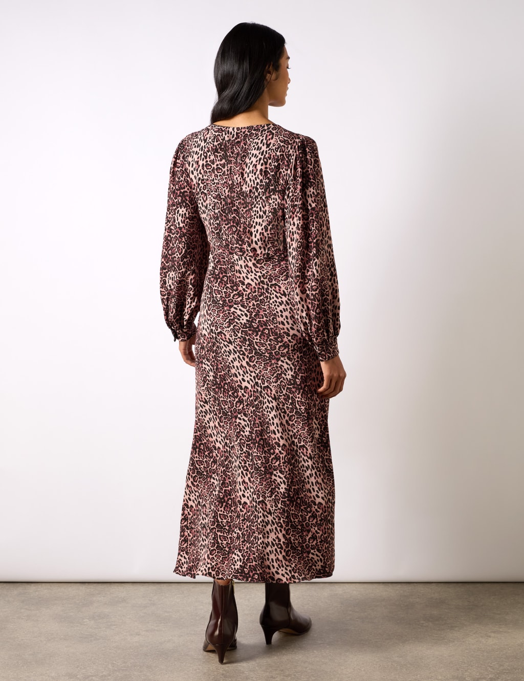Animal Print V-Neck Midi Tea Dress 3 of 4