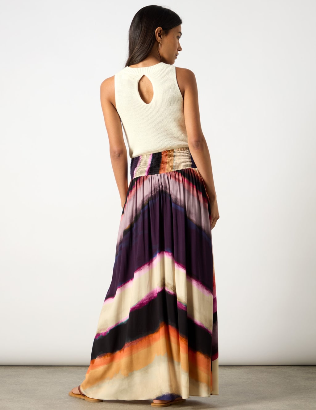 Chevron Printed Maxi A-Line Skirt 4 of 7