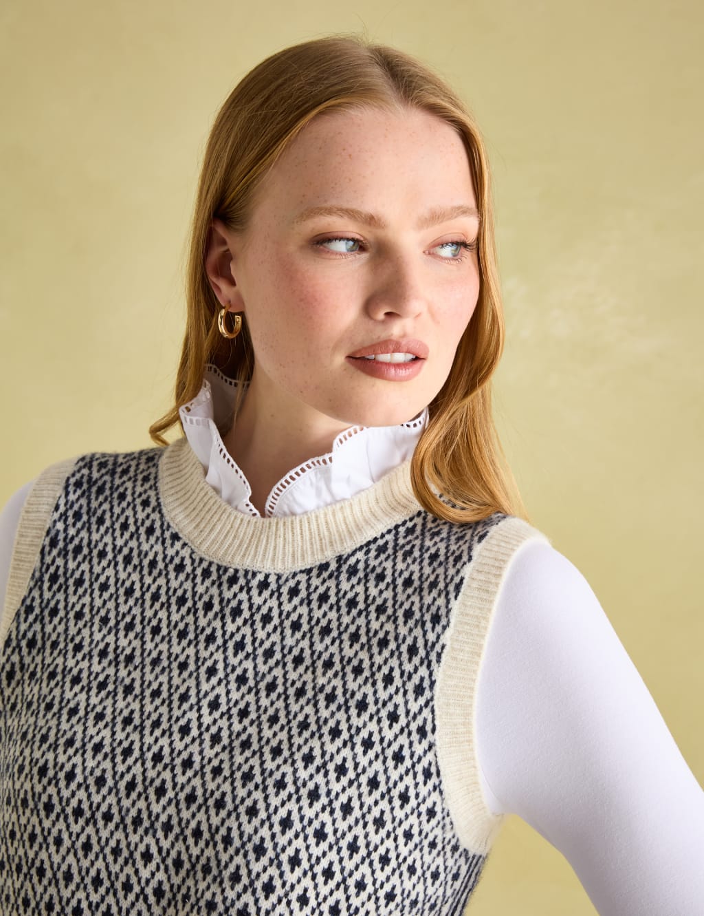 Geometric Knitted Vest with Wool 4 of 5