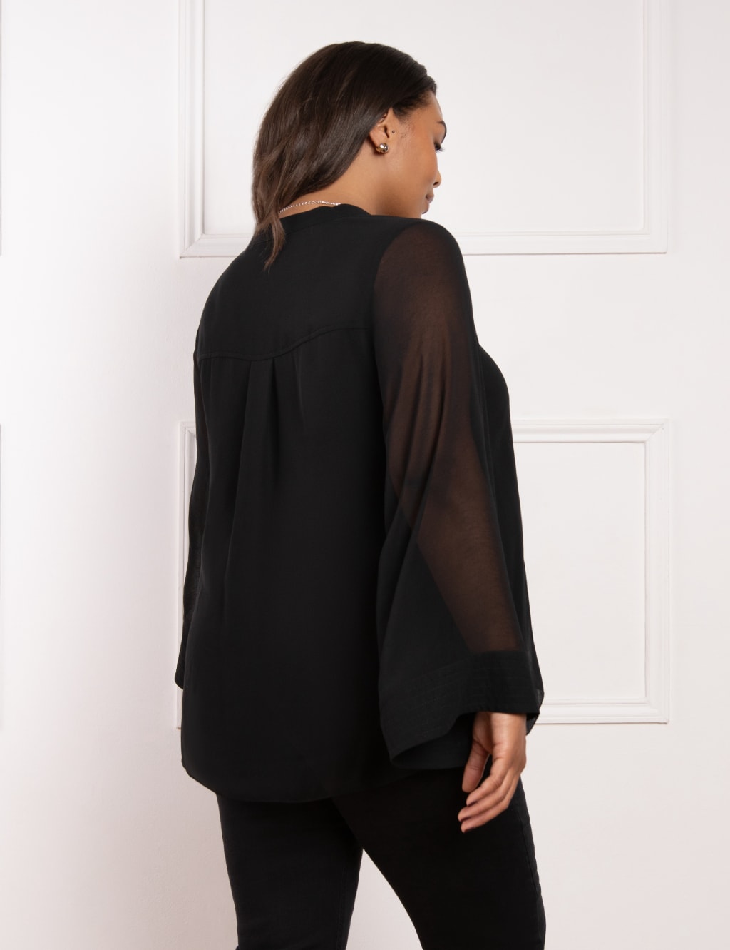 Collarless Blouse 4 of 4