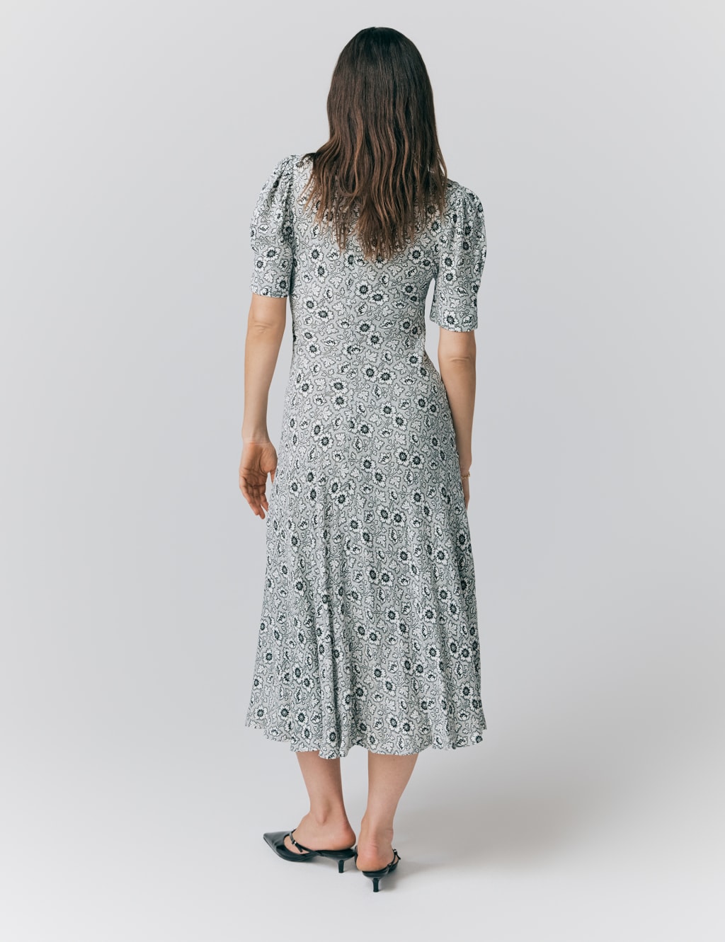 Crepe Floral V-Neck Midi Tea Dress 2 of 4