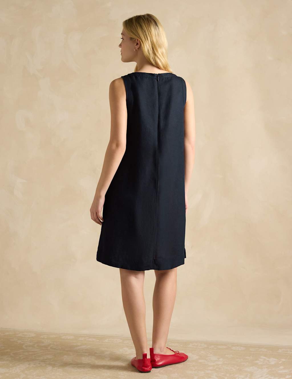 Linen Blend Round Neck Shift Dress 3 of 6
