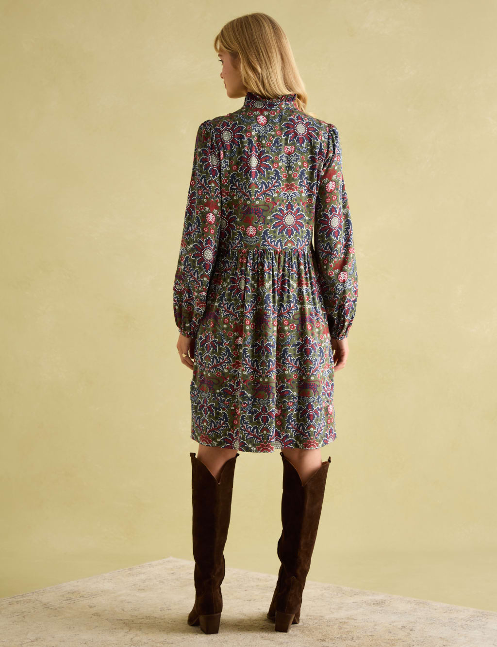 Floral High Neck Knee Length Waisted Dress 5 of 8