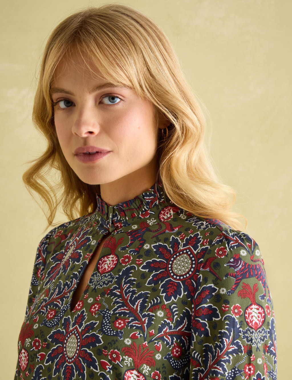 Floral High Neck Knee Length Waisted Dress 6 of 8