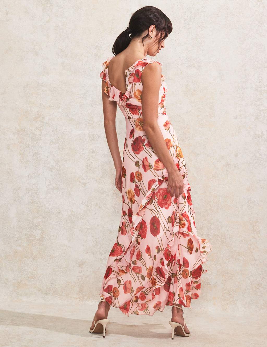 Floral Scoop Neck Maxi Tiered Dress 3 of 4