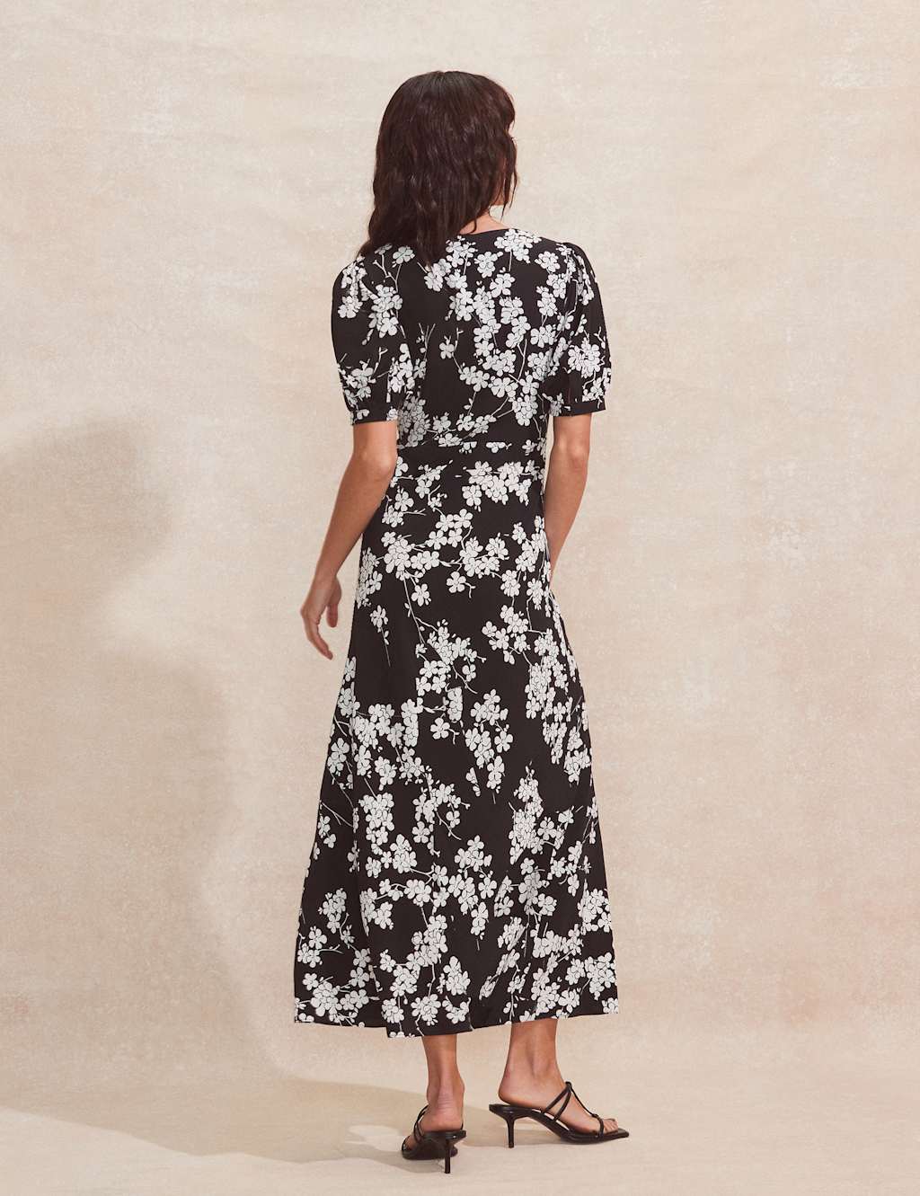 Ditsy Floral V-Neck Midaxi Tea Dress 4 of 4