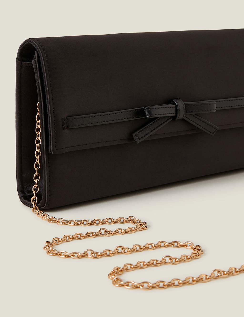 Bow Chain Strap Clutch Bag 2 of 4