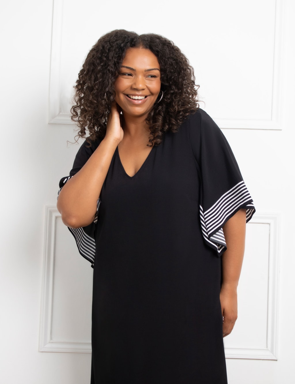 Jersey Printed V Neck Midi Swing Dress Live Unlimited London M S