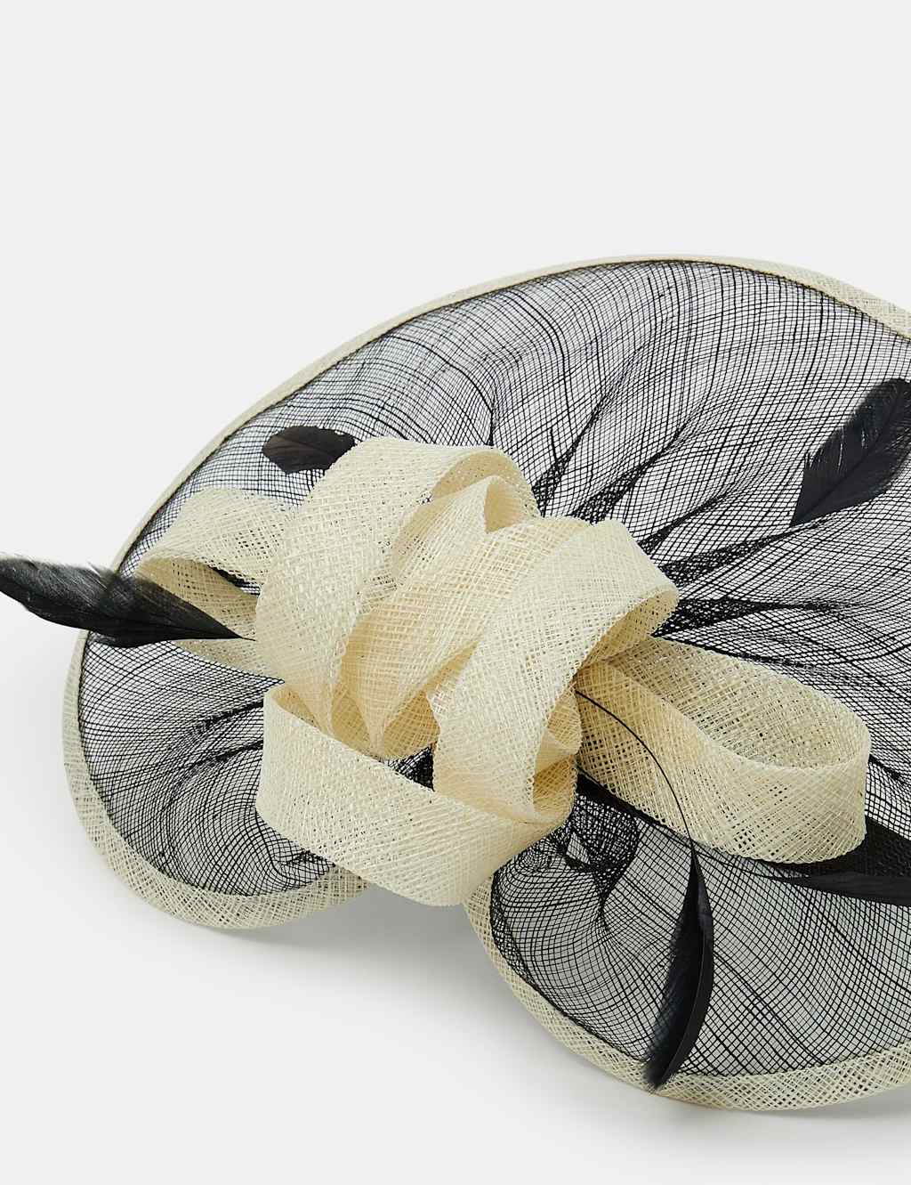 Bow Fascinator 4 of 4