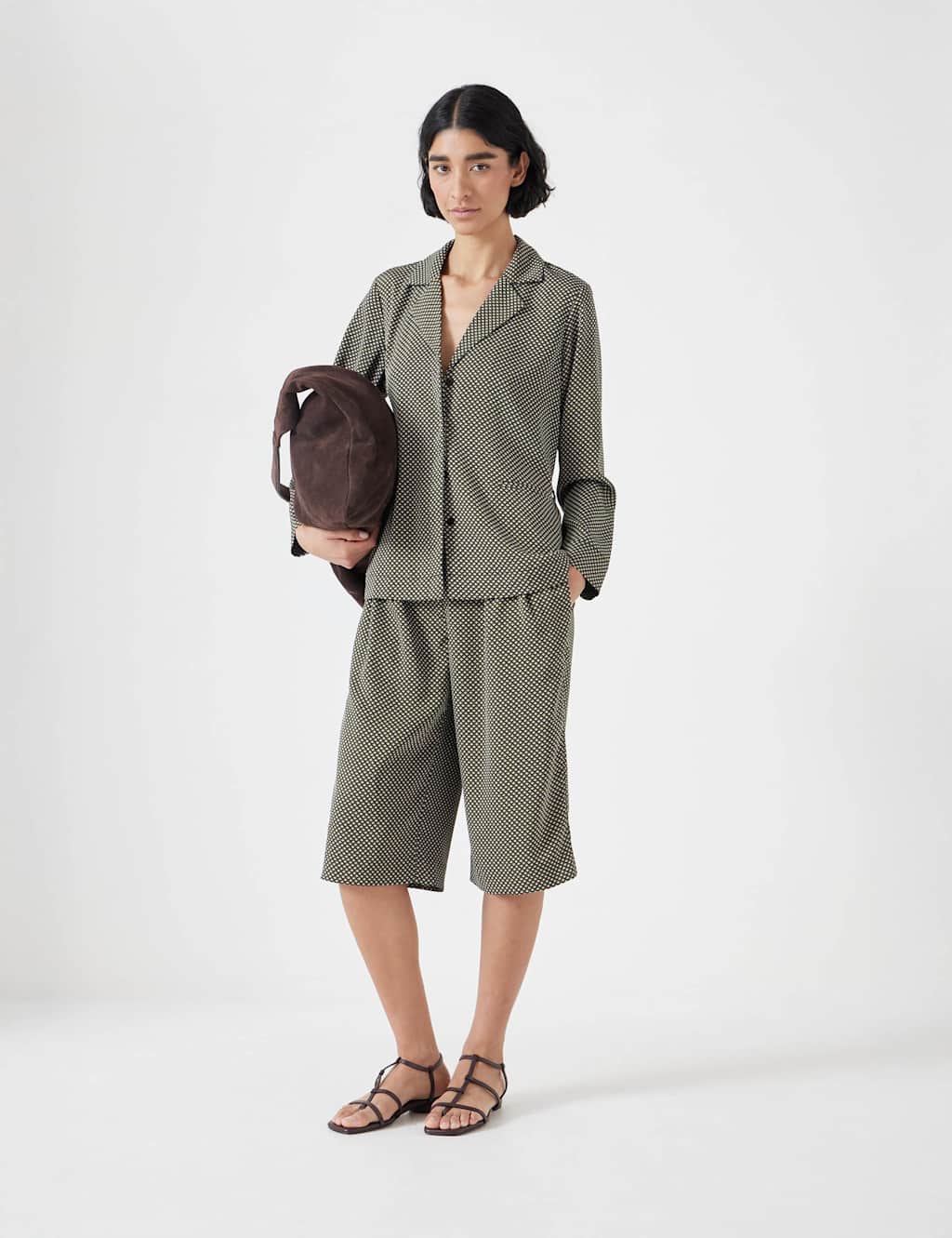 Geometric Knee Length Bermuda Shorts 4 of 4