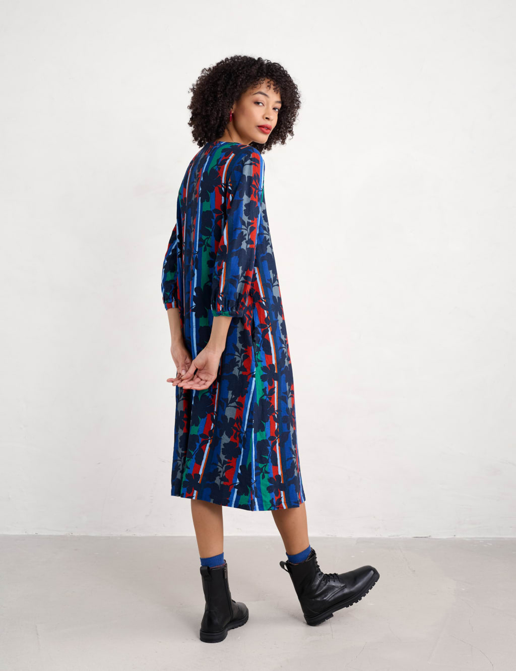 Linen Rich Floral Midi Shift Dress 3 of 4