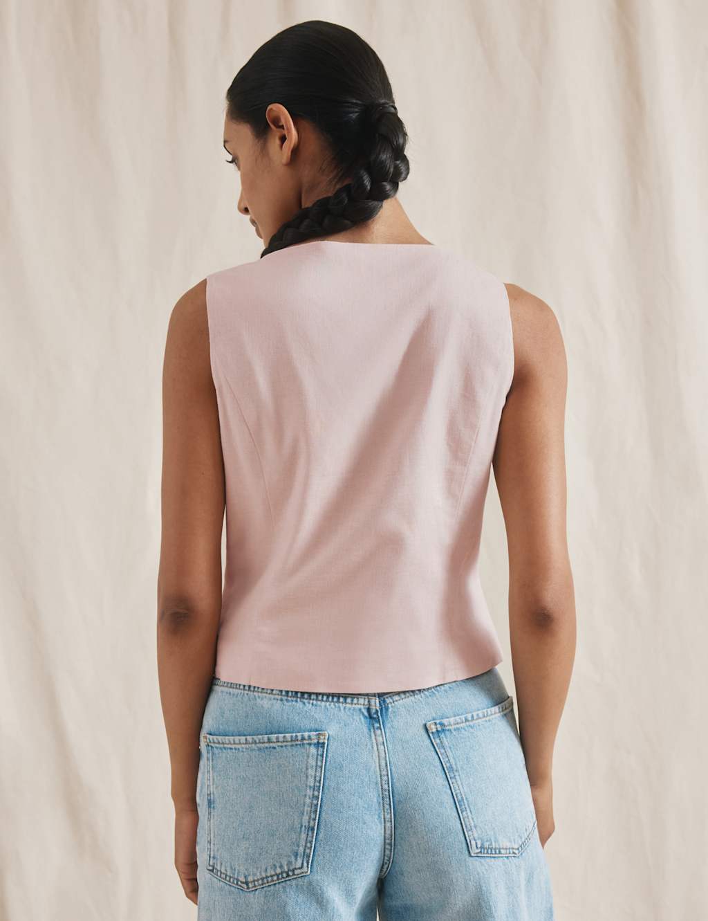 Linen Blend Single Breasted Cropped Waistcoat 3 of 5
