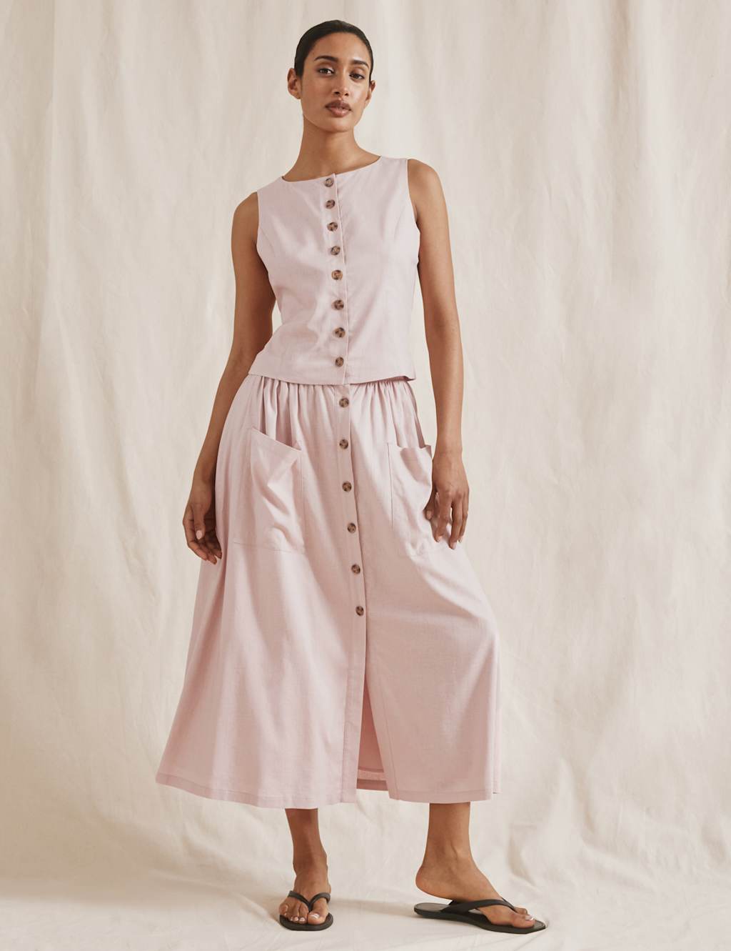 Linen Blend Single Breasted Cropped Waistcoat 4 of 5