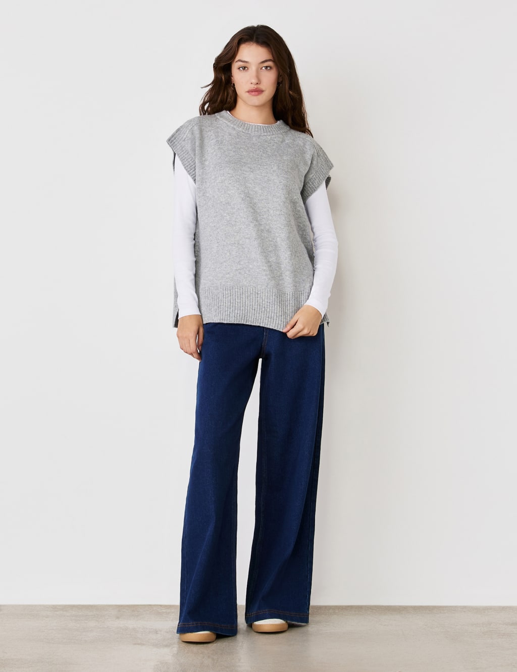 Crew Neck Split Hem Knitted Vest with Wool 5 of 6