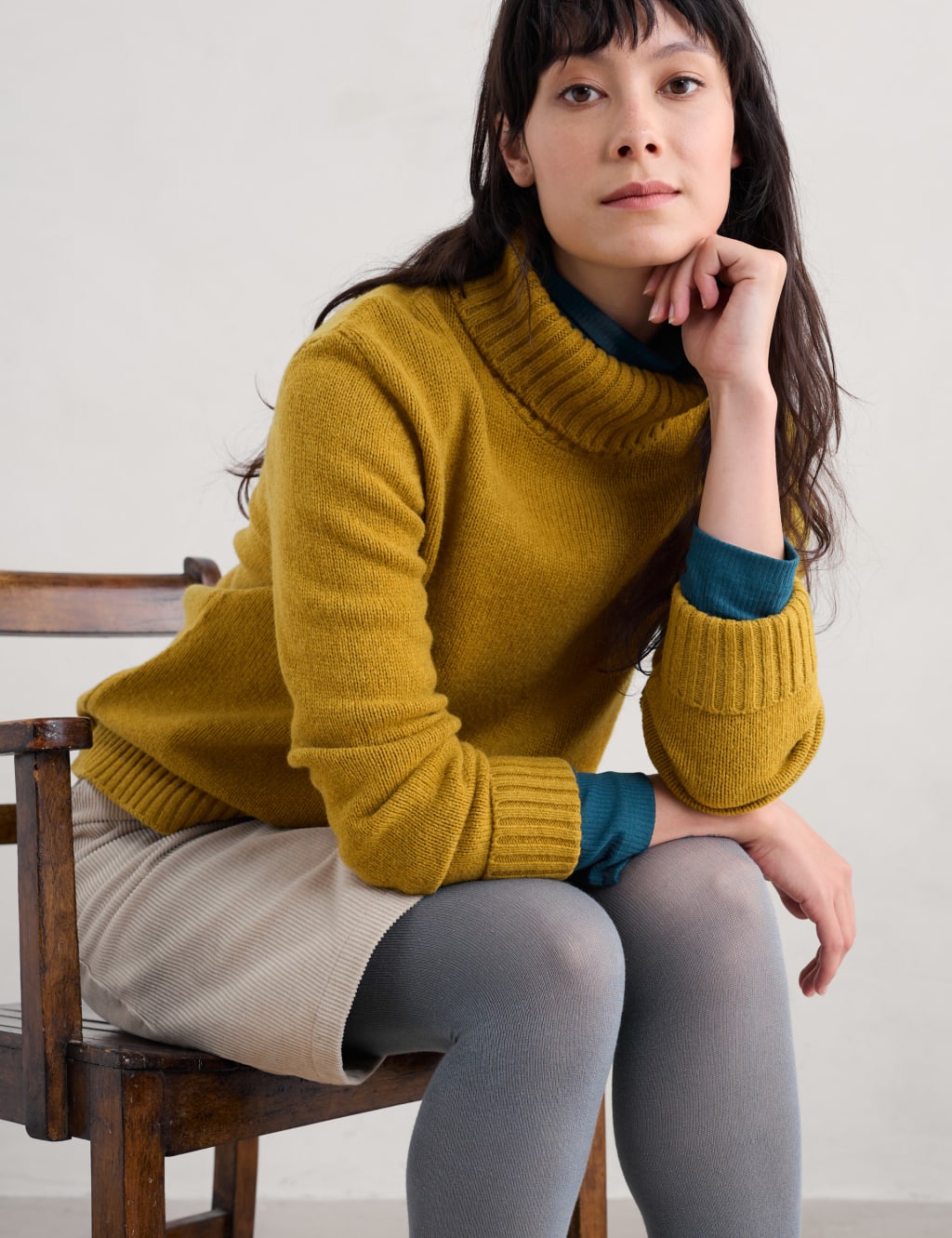 Lambswool Rich Roll Neck Relaxed Jumper 3 of 4